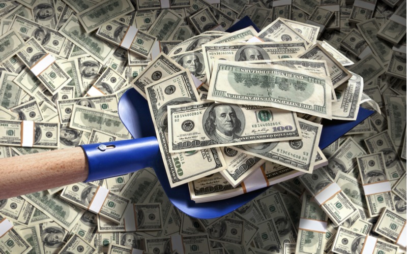 چگونه میتوان تجارت پر سود داشت؟