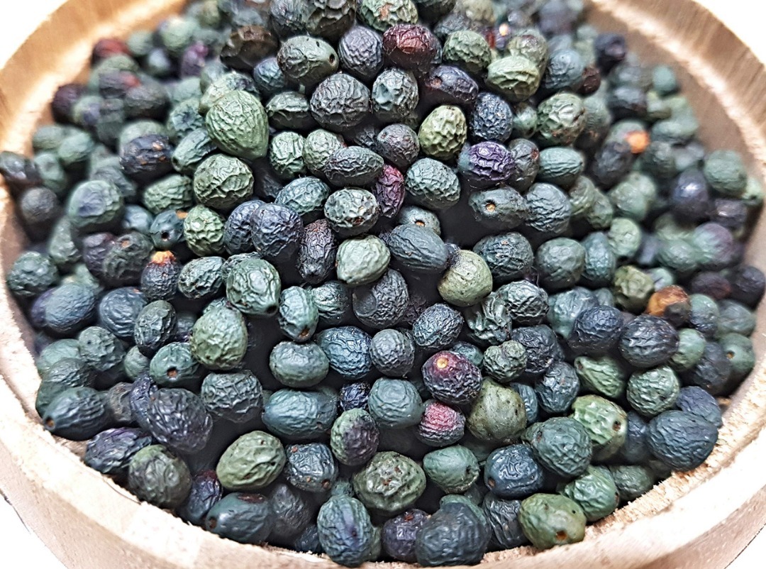 تاجر پسته و مغز پسته