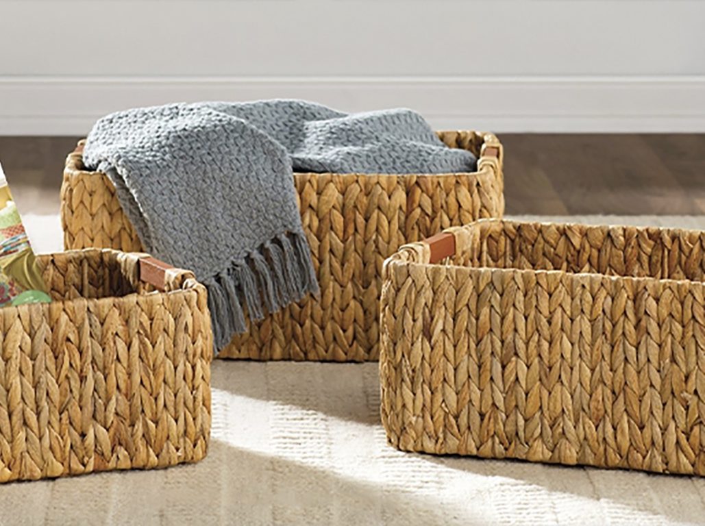 سبد حصیری بزرگ