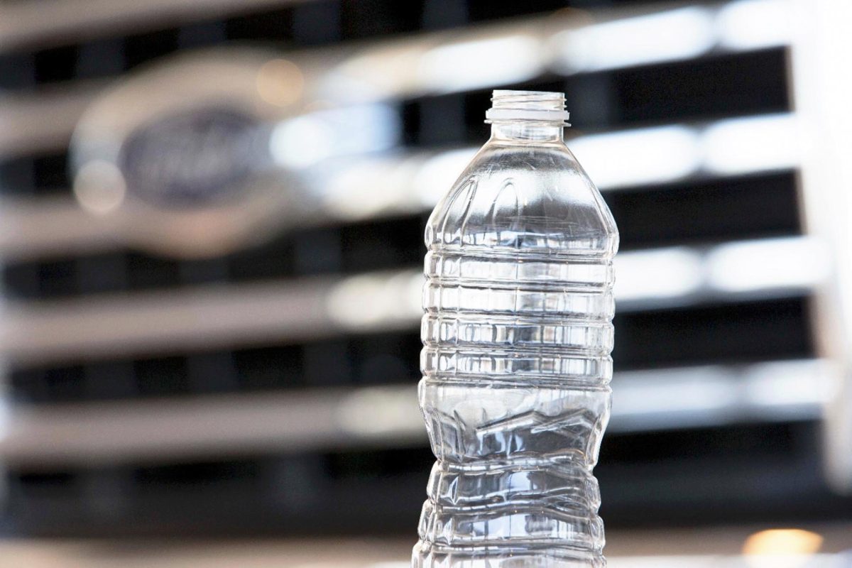 بطری پلاستیکی یک لیتری