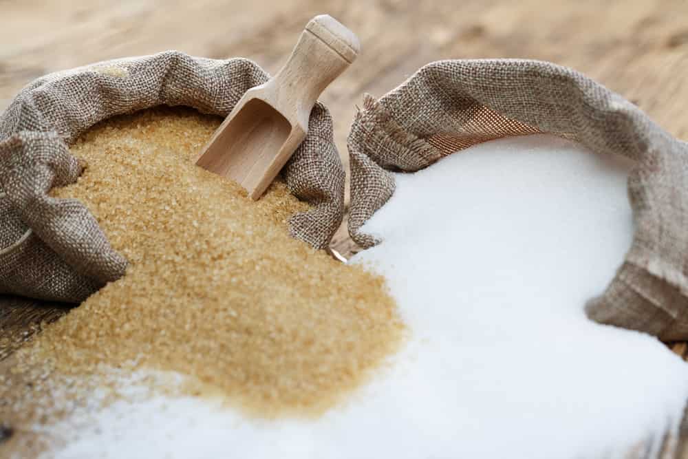 شکر قهوه ای