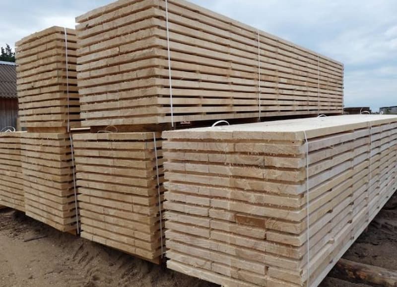 چوب روسی یولکا