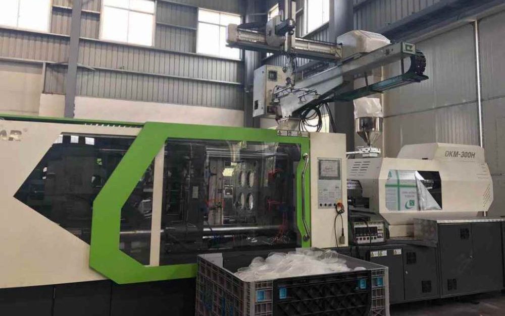 دستگاه تزریق پلاستیک 