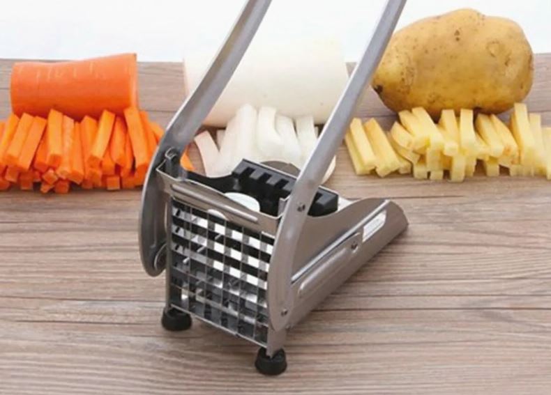 سیب زمینی خلال کن خانگی