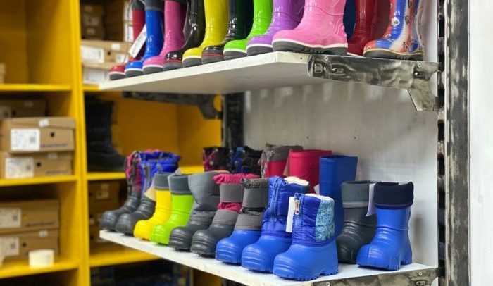 چکمه پلاستیکی 