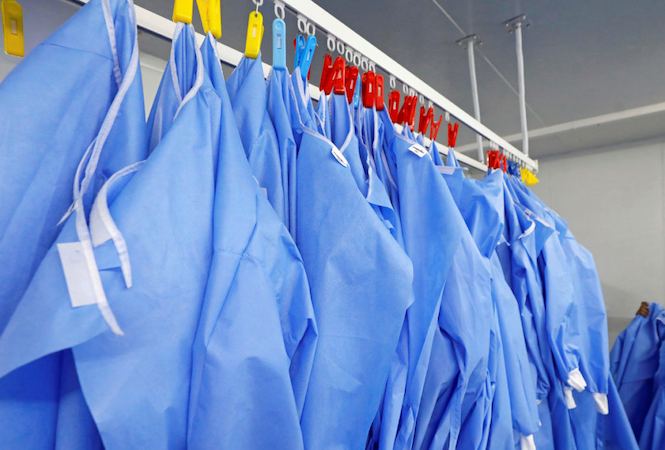 لباس بیمارستان