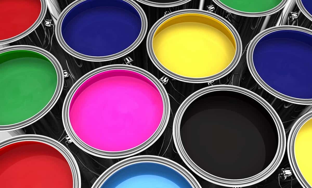 رنگ روغنی مات مشکی