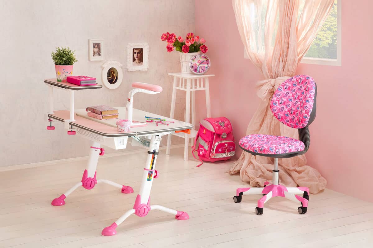 صندلی چرخدار دخترانه