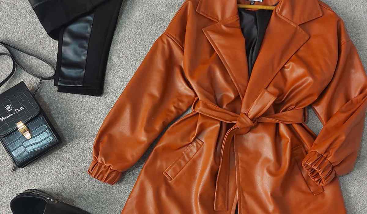 پالتو چرم زنانه