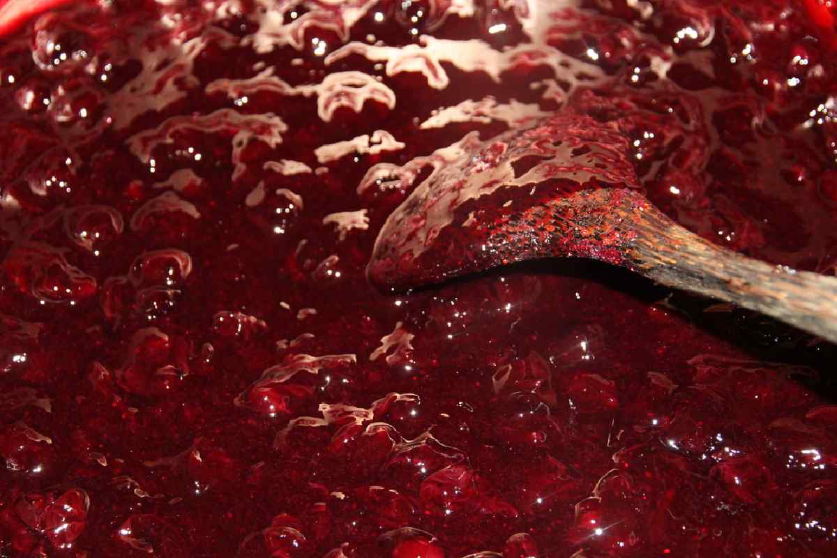 ترشک انار با شکر