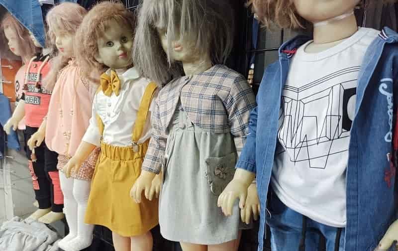 مانکن بچگانه