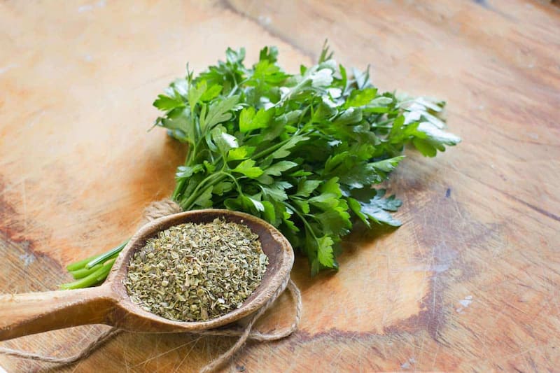 سبزی خشک آش رشته